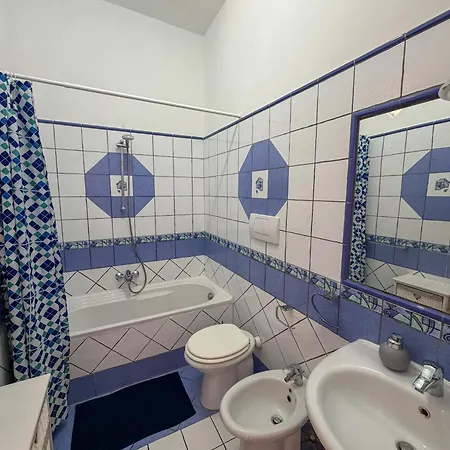 L'oleandro Bianco Apartament Ponza